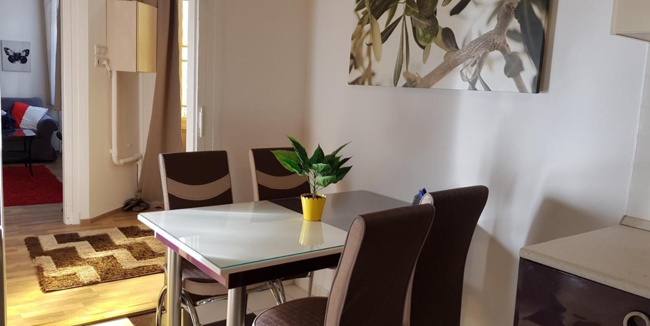 Center Royalty Apartment Budapešť Exteriér fotografie
